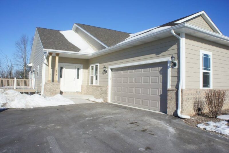 Luxury Condominiums Kenosha, WI Pleasant Prairie, WI Rochester, WI